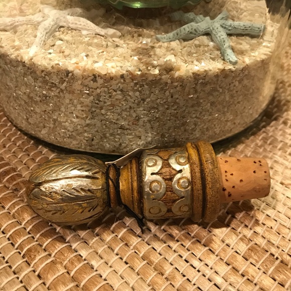 Pier 1 Wine Stoppers - Picture 3 of 4
